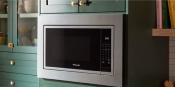Microondas con Trim 24" (60 cm) Marca: KitchenAid Modelo: KMCS324SPS + MTK2230PZ  Color: Acero Inoxidable