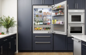 Refrigerador Bottom Freezer Thermador T36IB100SP 36" 90cm Panel Ready con Fábrica de Hielo ($19,414 USD).