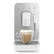 Cafetera Semi Automática Marca: Smeg Modelo: BCC12WHMUS Color: Blanco (10 2026)