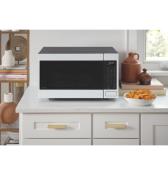 Microondas Marca: CAFÉ Modelo: CCWK15C1WSS Color: Acero inox ($899 USD)