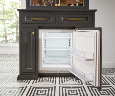 Refrigerador Frigobar Combinado Bajo Cubierta 24" (60 cm) Marca: Subzero Modelo: DEU2450R Color: Panel Ready ($4,917 USD) (2026 03)