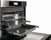 Horno de Vapor 24" (60 cm) Marca: Asko Modelo: OCS8683S Color: Acero Inoxidable ($3,130 USD).