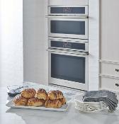 Horno Eléctrico Convección Statement 30" (76 cm) Marca: Monogram, Modelo: ZTS90DPSNSS Color: Acero Inoxidable ($7,950 USD)