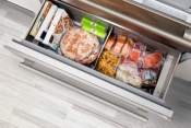 Refrigerador French Door Bottom Freezer 42" Marca: Thermador Modelo: T42BT110NS Color: Acero Inoxidable $26,441 USD