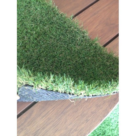 Pasto Artificial 50mm (1,954g/m2) Marca: Real Turf Modelo: PRADO Rollo: 2m x 25m Precio por m2