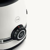 Licuadora Marca: Smeg x Porsche Modelo: BLF03PCWUS Color: carrara white