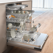 Lavavajillas 24" (60 cm) Marca: MIELE Modelo: G 7791 SCVi AutoDos K2O Color: Panelable (04 2026)