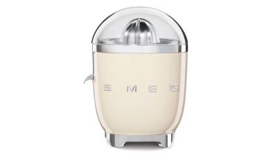 Exprimidor de Jugos Marca: Smeg Modelo: CJF01CRUS  Color: Crema