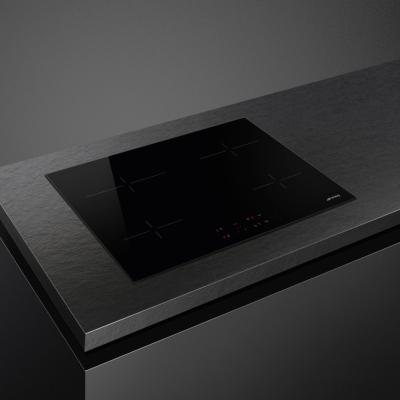 Parrilla Eléctrica Vitrocerámica 24" (60 cm) Marca: Smeg Modelo: SE264TD1 Color: Negro  (2025 06)