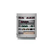 Cava de Vino Bajo Cubierta 24" (60 cm) Marca: Gaggenau Modelo: RW404761 Color: Acero Inoxidable ($8,182 USD)