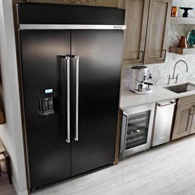 Refrigerador Duplex Side By Side Empotrable 48" (120 cm) Marca: KitchenAid Modelo: KBSD608EBS Color: Negro Inoxidable