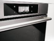 Horno de Vapor 24" (60 cm) Marca: Asko Modelo: OCS8683S Color: Acero Inoxidable ($3,130 USD).