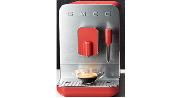 Cafetera Semi Automática Marca: Smeg Modelo: BCC02RDMUS Color: Rojo