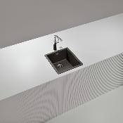 Tarja 1 Tina Submontar o Empotrar Marca: Schock Modelo: GREENWICH N-100S Color: Negro ($539 USD)