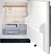 Refrigerador Frigobar 24" (60 cm) Marca: Subzero Modelo: UC-24R Color: Acero Inoxidable ($3,227.12 USD).